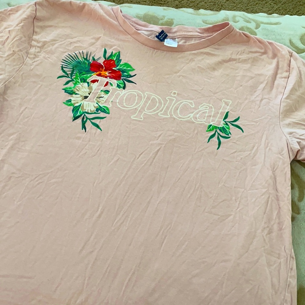 Tee